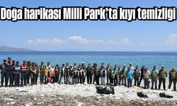 Doğa harikası Milli Park’ta kıyı temizliği