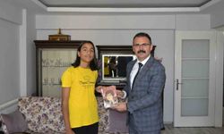 Kaymakam Ateş, öğrencilerin misafiri oldu