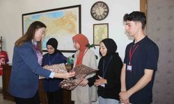 Kaymakam Polat, başarılı öğrencileri ağırladı
