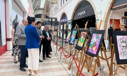 "Mutlu dişler, güzel gülüşler" sergisi açıldı