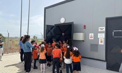 Öğrenciler, Rüzgâr gülünü yakından inceledi
