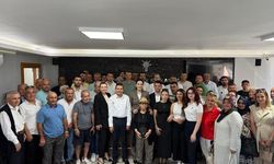 AK Parti Kuşadası bayramlaşma programında buluştu
