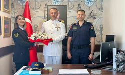 Aydın İl Jandarma Komutanlığı’ndan ’çiçekli’ kutlama