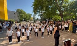 Aydın'da minik yeteneklerden büyük gösteri