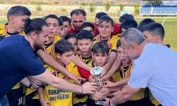 Buharkent’in gençleri namağlup şampiyon