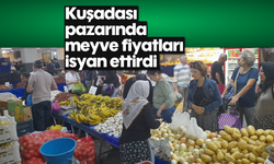 Kuşadası pazarında meyve fiyatları isyan ettirdi
