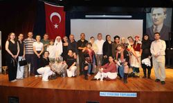Nazilli’de tiyatro oyununa ilgi yoğun oldu