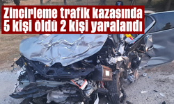 Zincirleme trafik kazasında 5 kişi öldü, 2 kişi yaralandı