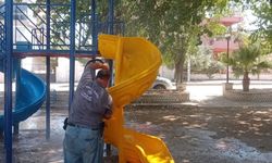 Germencik’te parklar dezenfekte edildi