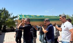 Anne-kızı Aydın'daki kaza ayırdı: Genç anneye Diyarbakır’da veda