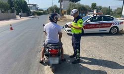 Efeler’de motosiklet sürücülerine trafik bilgilendirmesi
