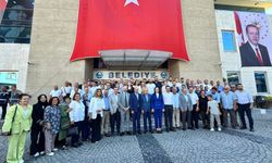 Söke Belediyesi’ne Erdoğan Posteri: AK Parti’ye geçişin simgesi oldu