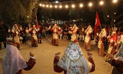 Söke’de Halk Dansları Buluşması renkli görüntülere sahne oldu