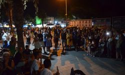 Yalı caddesi sıcak gecelerde herkesin ortak tercihi