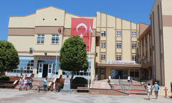 Didim'de acı ölüm: Çatıdan düşen adam yaşama tutunamadı
