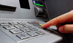 Banka ATM’lerinde yeni dönem: Bu saatlerde işlem yapan yandı