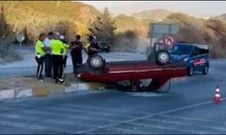 Söke’de kontrolden çıkan araç takla attı: 2 yaralı