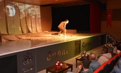 Kurtuluşun Kadınları tiyatrosu Germencik’te seyirciyle buluştu