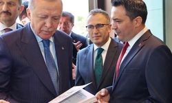 Tuncer’den Erdoğan’a “Genç Seçmenler” kitabı