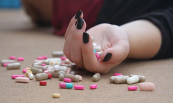 Nazilli’de 32 ilaç içerek yaşamına son vermek istedi