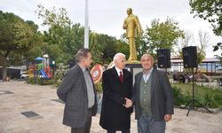 Karacasu'da 91 yaşında öğretmen ile 70 yaşındaki öğrencisinin duygusal buluşması