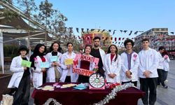 Aydın’da tıp öğrencileri ’Meme Kanseri’ne dikkat çekti