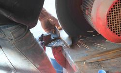 Aydın’da çiftçi yeni alet alamıyor: Tamir yoğunluğu arttı