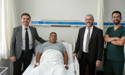 ADÜ Hastanesi’nden bir ilk: Ağız içinden alınan doku ile yeni idrar yolu yapıldı