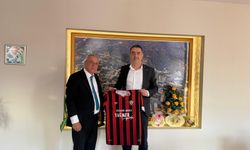 Yıldırımkaya’ya Arıcı’dan sürpriz ziyaret: Parti değişikliği sonrası CHP’den ilk ziyaret