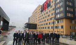 Aydın Şehir Hastanesi'nde ilk gün heyecanı: Şenkul, heyecana ortak oldu