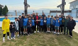 Buharkent’in gençleri namağlup şampiyon oldu