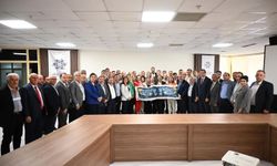 Efeler’de talep muhtardan, hizmet Çerçioğlu’ndan