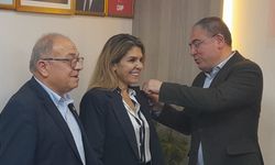 İYİ Parti'den istifa eden Yurtcan CHP rozetini yakasına taktı