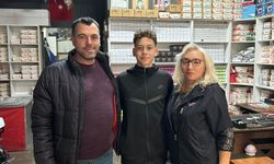 İYİ Partili Baltacı’dan Milli Futbolcu Topçu’ya tebrik ziyareti