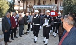 Karacasu'da emekli bekçi resmi törenle toprağa verildi