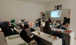 Kuşadası'nda toplum sağlığı 'SAHA' eğitimleriyle güçleniyor