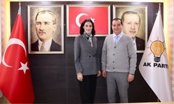 Sarıbaş'tan Efeler'de yeni üyelere rozet