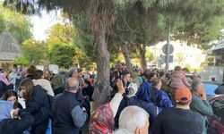 Umre yolcuları dualarla uğurlandı