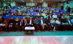 Ünlü sanatçılar, Aydınlılarla buluştu