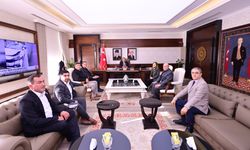 Vali Canbolat, muhtarların taleplerini dinledi