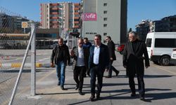 Başkan Anıl Yetişkin kurtuluş pazar yerinde incelemelerde bulundu