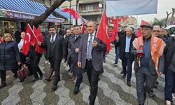 İYİ Parti’den bayrağa saygı yürüyüşü: Türk–Kürt kardeşliği vurgusu