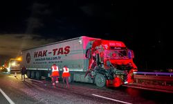 İki tır çarpıştı; 2 yaralı