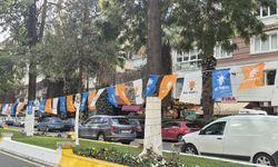 AK Parti bayrakları toplamaya başladı