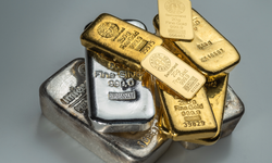 Altın ve gümüş tarihi rekor kırdı!