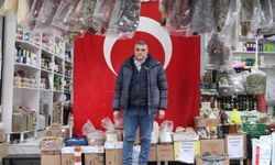 Aydınlı esnaftan ’5 metrelik’ bayrak tepkisi