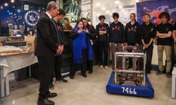 Başkan Yetişkin’in dijital vizyonu gençlerin geleceğini şekillendiriyor