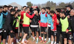 Doğduğuna pişman ettiler