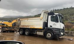 DSİ, taşan derelere müdahale etti