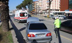 Aydın'da otomobil ile minibüs çarpıştı; 1 yaralı